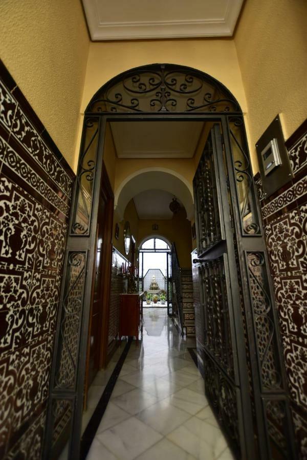 Triana Los Principes เซบีญา ภายนอก รูปภาพ